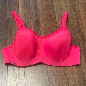 Chantelle Pink Sports Bra with Molded Cups and Underwire Support